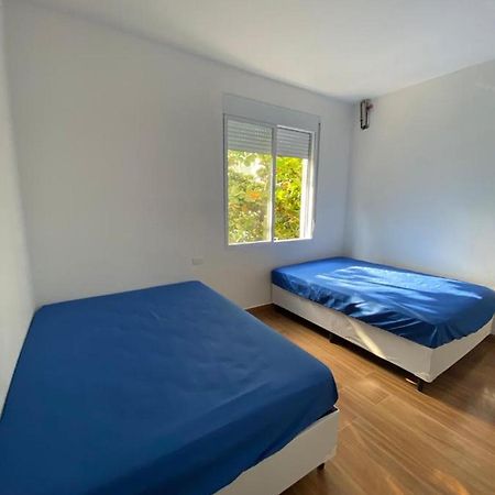 Apartamento Guaruja Pitangueiras 50 Metros Da Praia. Eksteriør bilde
